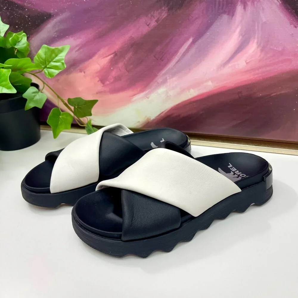 Sorel VIIBE Crisscross‎ Slide Sandal in Black & White Size 6.5